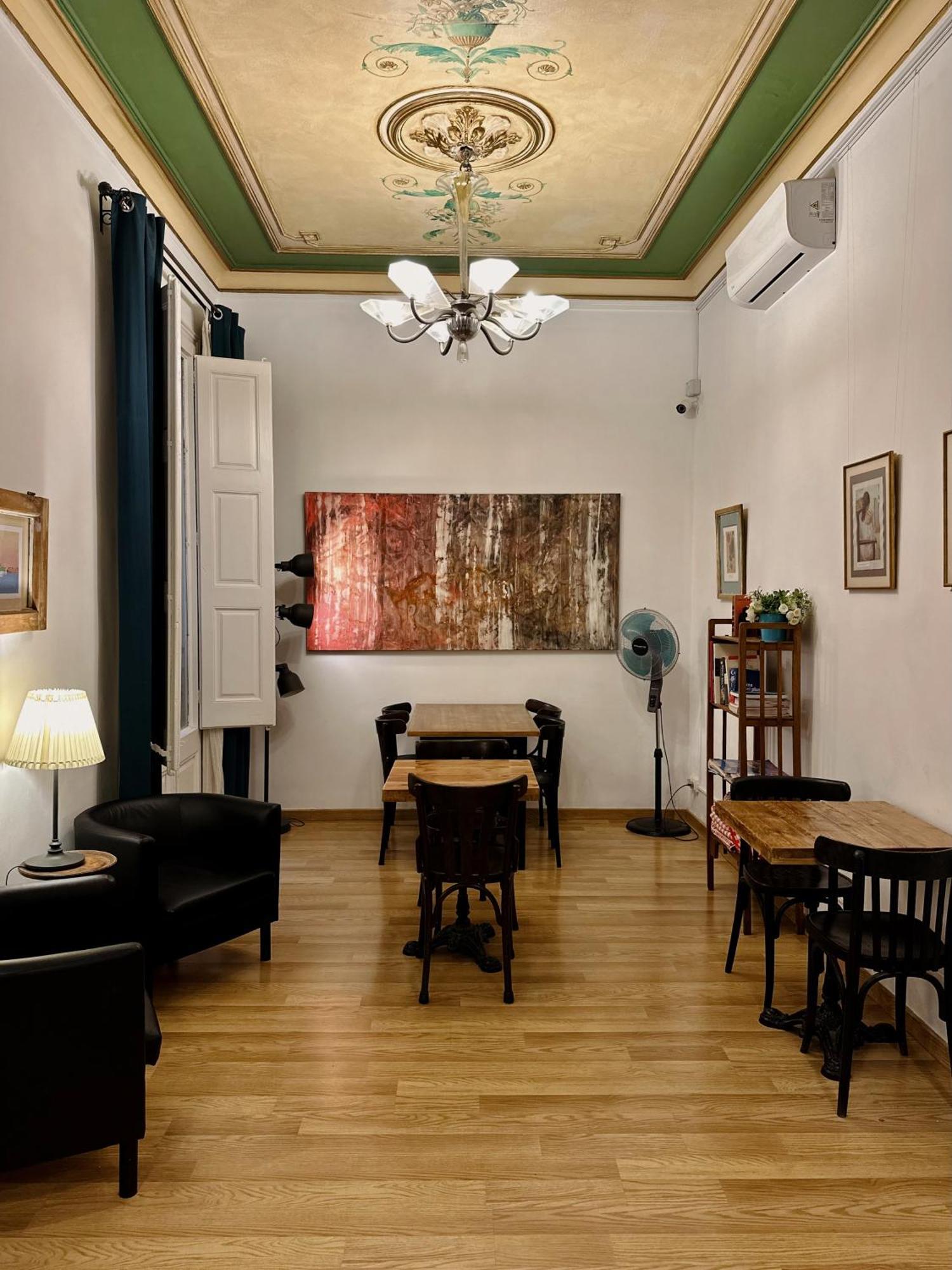 Gasthof Casa Consell Gran Via, Barcelona